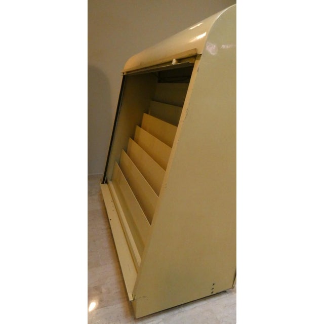 Mid-Century Modern Painted Iron Display Stand with Shutter Closure, Italy, 1960s For Sale - Image 3 of 18