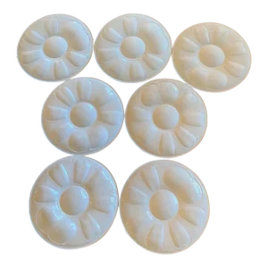 Late 20th Century White Oyster Plates, Made in Italy- Set of 7