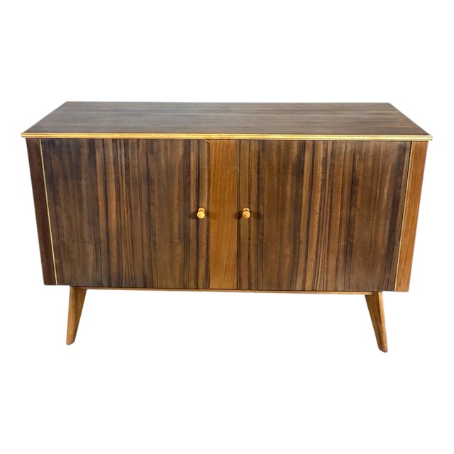 Mid-Century Sideboard in Walnut Veneer from Morris of Glasgow, 1960s For Sale