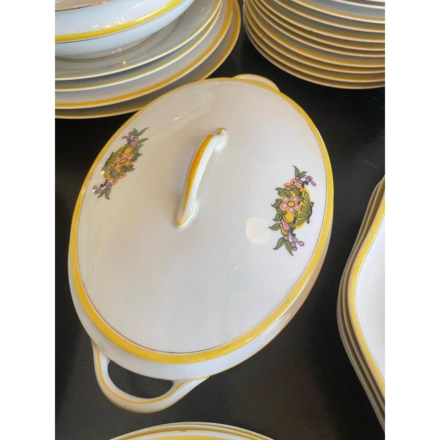 French Art Deco Service in Porcelain from Limoges, 1920s, Set of 49 For Sale - Image 9 of 16
