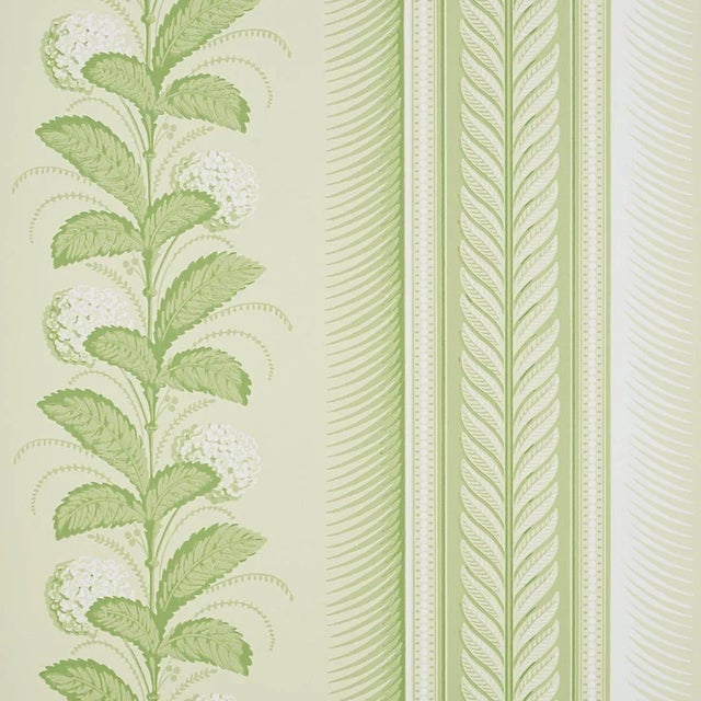 Sample - Schumacher Hydrangea Drape Wallpaper in Green For Sale