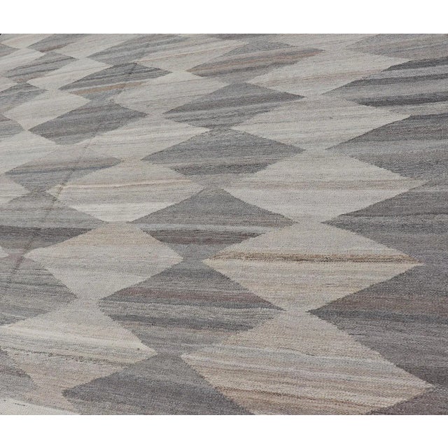Tan Grey, Lt Green Hand Woven Flat-Weave Kilim Rug by Keivan Woven Arts 8'10 X 12'0 For Sale - Image 8 of 13