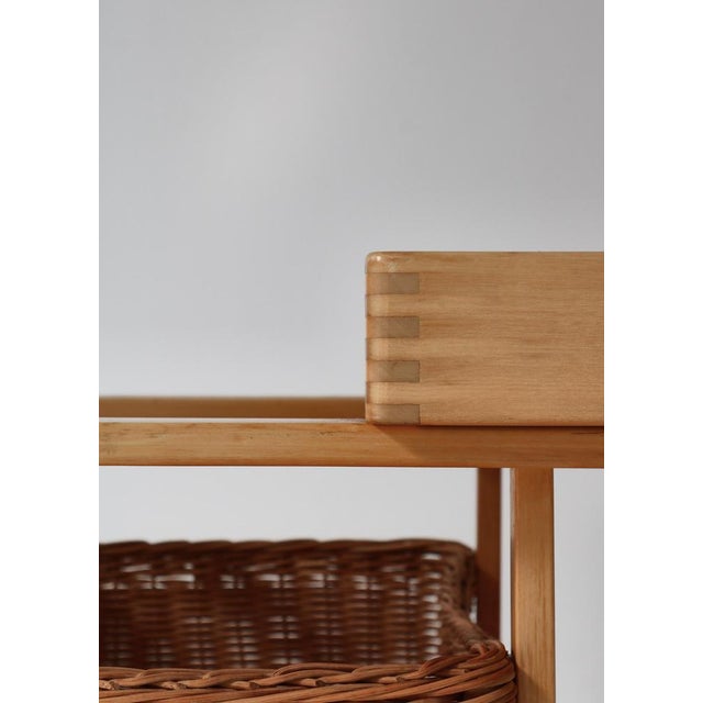 Model 900 Tea Trolley with White Ceramic Tiles & Rattan Basket attributed to Alvar Aalto for Artek, 1960s For Sale - Image 10 of 18