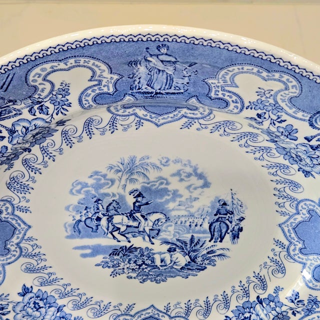1970s 1970s Texian Campaigne Staffordshire Blue Plate by Mottahedeh – Dallas County Heritage Society Authorized Reproduction For Sale - Image 5 of 10