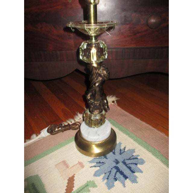 1950s Vintage 1950s Hollywood Regency Cherub Brass, Crystal & Marble Table Lamp For Sale - Image 5 of 8
