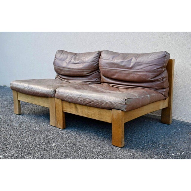 Modular Sofa and Chairs in Wood and Leather with Coffee Table, 1960s, Set of 6 For Sale - Image 15 of 18