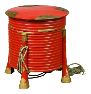 Japanese Taishō Red Lacquered Hokai Box with Brass Accents and Original Rope
