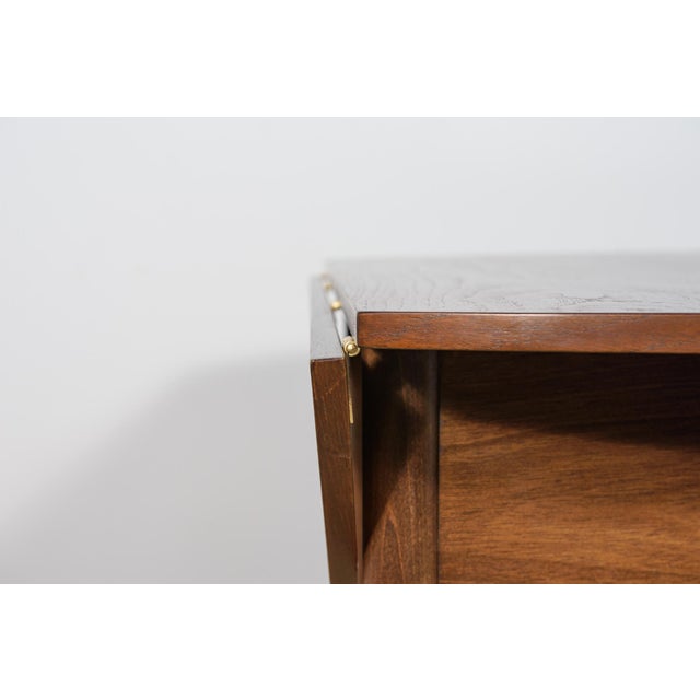 1960s Mid-Century Modern English Teak Drop-Leaf Dining Table, 1960s For Sale - Image 5 of 17
