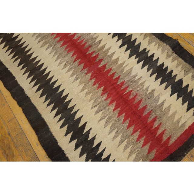 Early 20th Century American Navajo Eye Dazzler Rug ( 3'1" x 4'7" - 94 x 140 ) Rectangle Wool Antique Flat Weave Ivory...