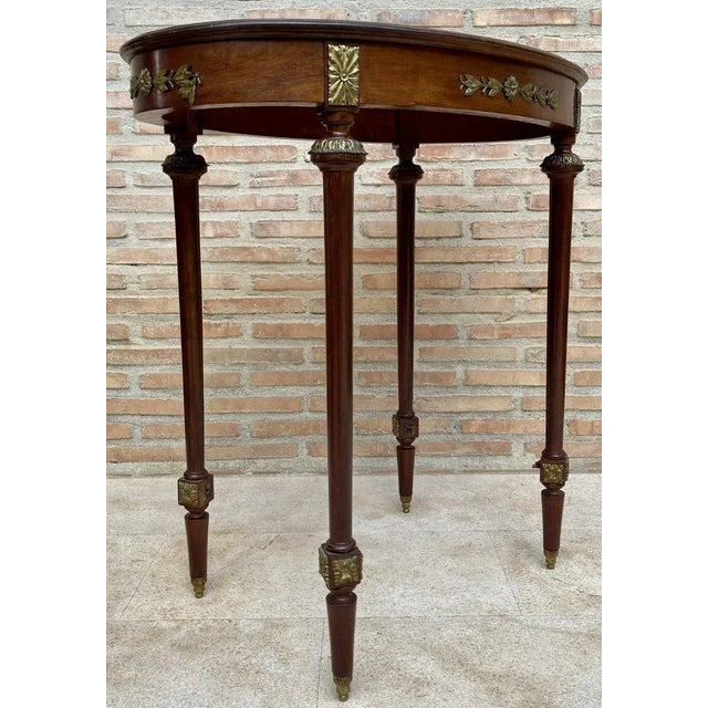 Mid 20th Century French Oak Wood Oval Side Table, 1950s For Sale - Image 11 of 12