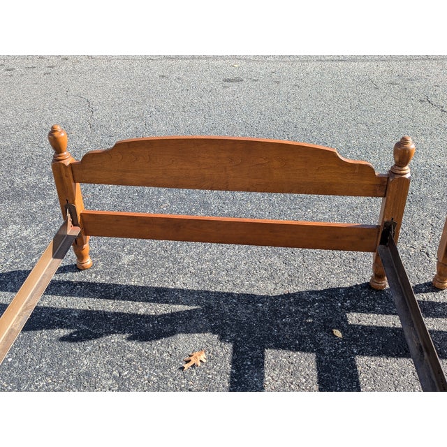 Pair of 1960s Ethan Allen Solid Baumritter Maple Twin Size Bedframes For Sale - Image 11 of 12