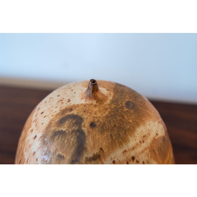 1960s Ceramic Vase in the Manner of Toshiko Takaezu For Sale - Image 9 of 12