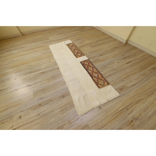 Size: 2.4 x 6.8 ft - 72 x 205 cm - 28 x 80 inches Color: Organic Natural Dye (White,Black,Green,Burgundy,Orange) Material:...