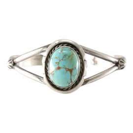 Example of Native American Jewelry and Accessories