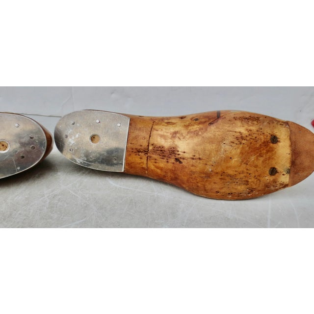 Vintage Wooden Shoe Stays, U S Navy 1938 - A Pair of 2 For Sale - Image 4 of 9