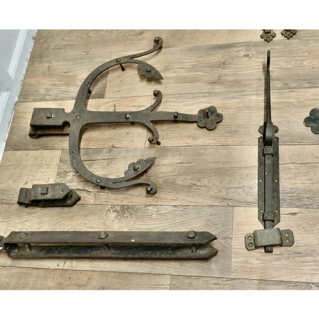 Early 19th Century Double Castle Door Hinges, Set of 11 For Sale - Image 13 of 15