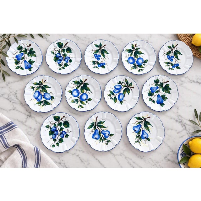 Set of 12 Hand Painted Italian Umbrian Faience Plates For Sale - Image 11 of 12