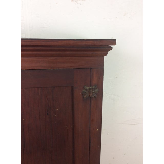 Farmhouse Antique American Farmhouse Wall Cabinet With Brass Latch For Sale - Image 3 of 12
