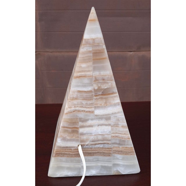 Mid 20th Century Mid 20th Century Onyx Marble Pyramid Form Table Lamp For Sale - Image 5 of 8