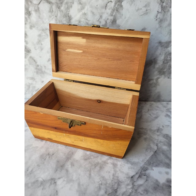 1980s 1980s Wood and Brass Box For Sale - Image 5 of 14