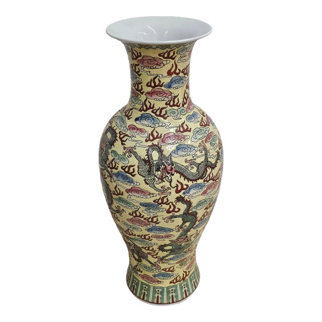 20th Century Painted Enameled Drilled Chinese Vase For Sale