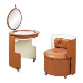 1960s Luigi Massoni for Poltrana Frau Dilly Dilly Vanity - Set of 2 For Sale