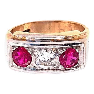14 Karat Yellow and White Gold Three-Stone Diamond and Ruby Band Ring For Sale