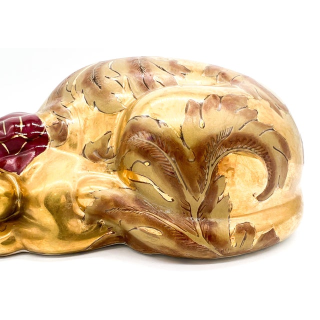 Vintage Gold Porcelain Sleeping Cat Figurine | Mid-Century Decorative Ceramic For Sale - Image 9 of 13