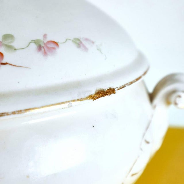 Soup Tureen with Floral Decorations from Ginori For Sale - Image 5 of 14