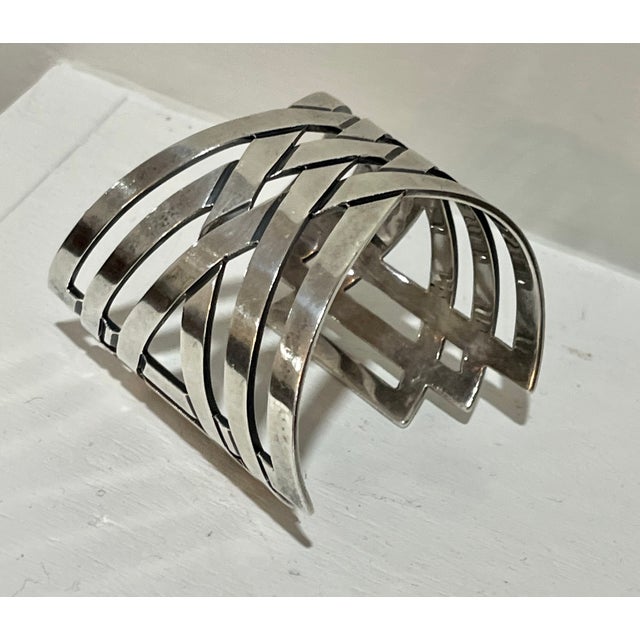 Modernist Geometric Woven Sterling Silver Cuff 79 Grams For Sale - Image 9 of 10