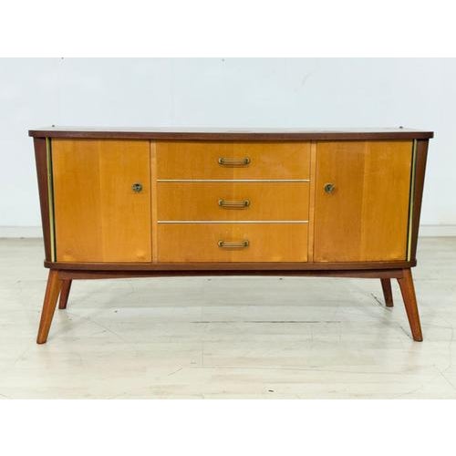 Mid-Century Chest of Drawers, 1960s For Sale - Image 14 of 14