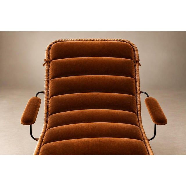 Brazilian Modern Sculptural Chaise in Wicker, Mohair, Steel and Brass, Att. Carlo Hauner, Brazil, 1950s For Sale - Image 17 of 18