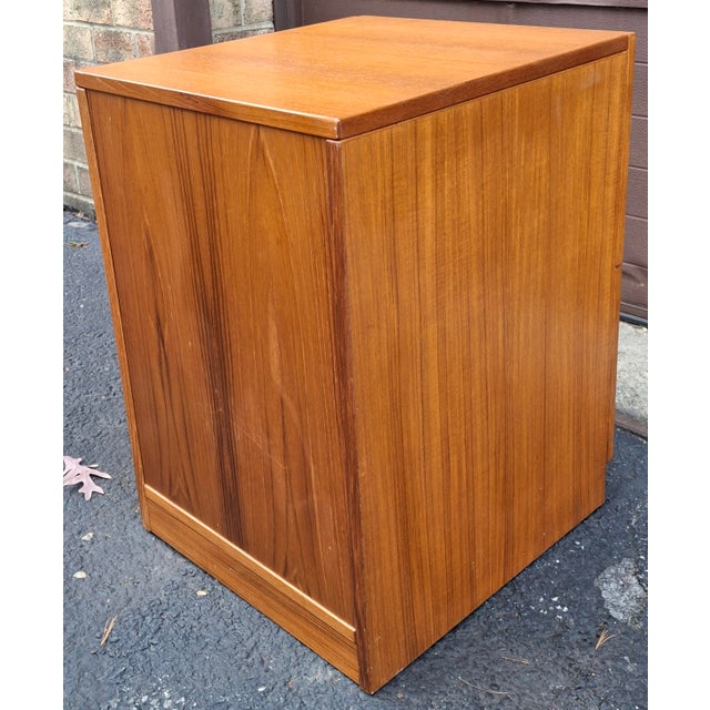 Mid 20th Century Danish Modern Teak Two-Drawer Filing Cabinet For Sale - Image 11 of 13