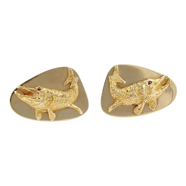 Late 20th Century 20320 - Tiffany & Co. Ruby 14k Yellow Gold Fish Cufflinks - 2 Pieces For Sale