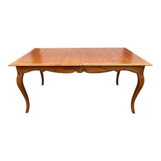 1990s Ethan Allen Legacy Dining Table with 2 Leaves For Sale