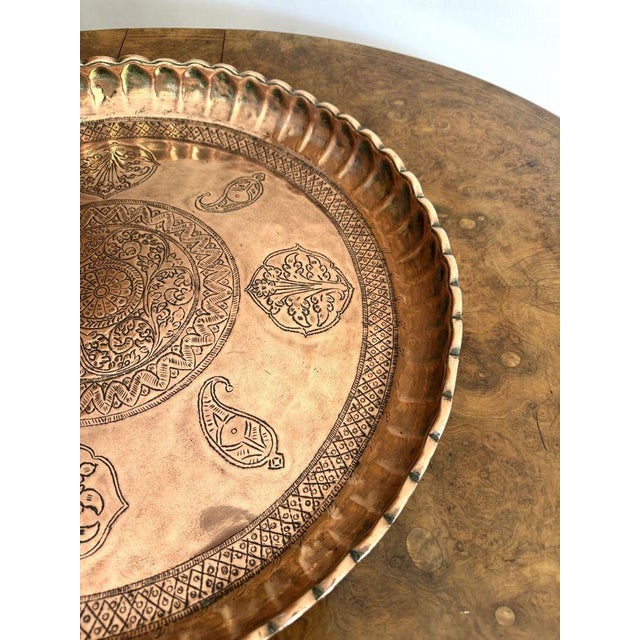 Quality large circular copper and mixed metal tray with marvellous ornate detail to the centre surrounding and to the rim...