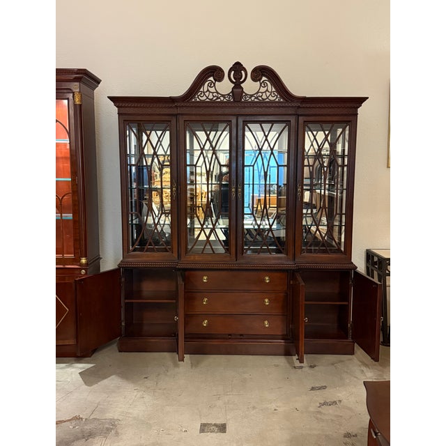 Late 20th Century Furniture Centennial Collection Flame Mahogany + Cherry Wood China Cabinet For Sale In San Francisco - Image 6 of 12