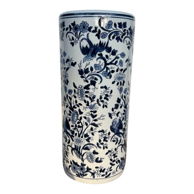 Late 20th Century Umbrella Stand Blue & White Porcelain For Sale