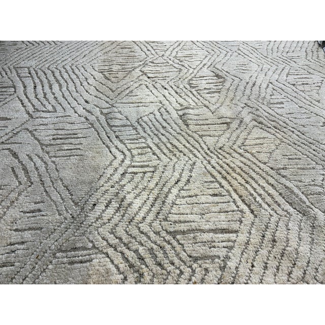 Rh Halima Hand-Knotted Wool Rug — 12' × 15' Marled Ivory / Latte | Undyed Wool | High-Low Texture For Sale - Image 18 of 18