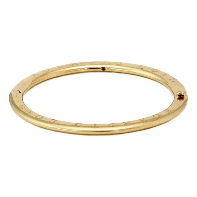 Roberto Coin Bracelet 18k Yellow Gold Engraved Hinged Bangle For Sale