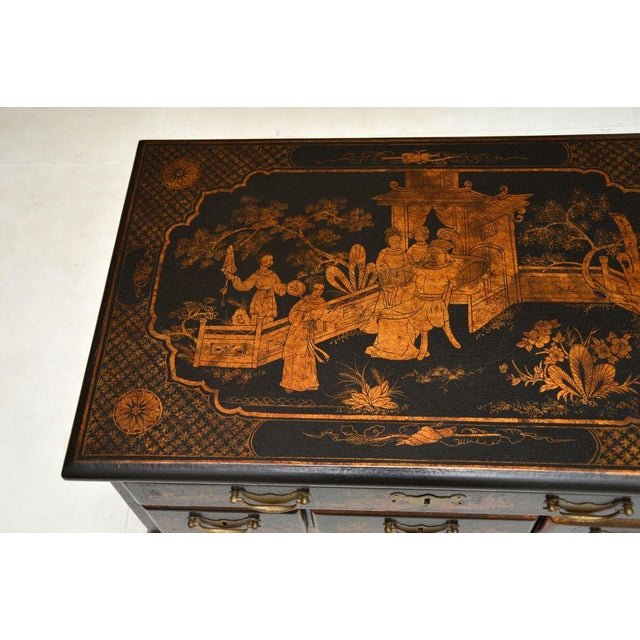 Lacquered Chinoiserie Lowboy Side Table, 1950 For Sale - Image 6 of 12