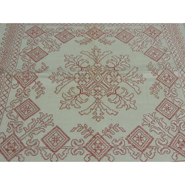 Vintage Red and White Greek Isle Square Woven Table Topper with Fringes Size: 16"W x 16"H