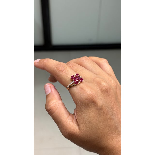 1.74ct Oval Ruby and Diamond Accent Cluster Ring in 14k Yellow Gold Size 5 For Sale In New York - Image 6 of 17