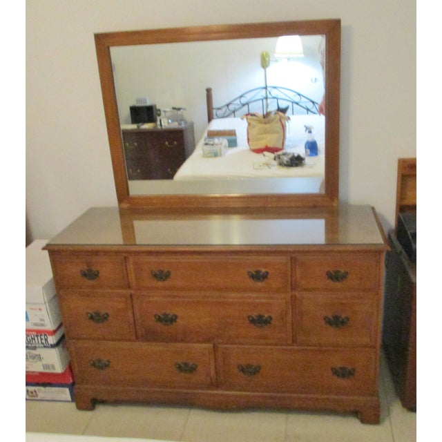 Vintage Kling Solid Maple Colonial Style 8Drawer Dresser and Mirror