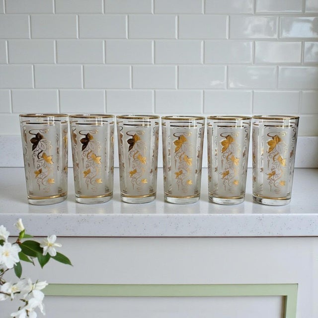 Mid 20th Century Vintage Libbey 22k Gold Leaf Ivy Highball Glasses-Set of 6-Mid Century Barware For Sale - Image 5 of 11