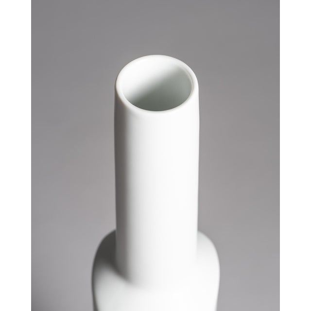 Tall Porcelain Vases by H.Th. Baumann & E.W John Rosenthal, 1960s, Set of 2 For Sale - Image 11 of 18