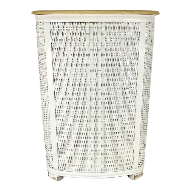 1960s Vintage Boho Chic Coastal Americana Extra Tall Wicker Hamper For Sale