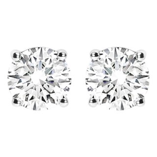 14K White Gold 2 3/4 Cttw Round Brilliant-Cut Lab Grown Diamond Classic 4-Prong Stud Earrings (F-G Color, VS1-VS2 Clarity) For Sale