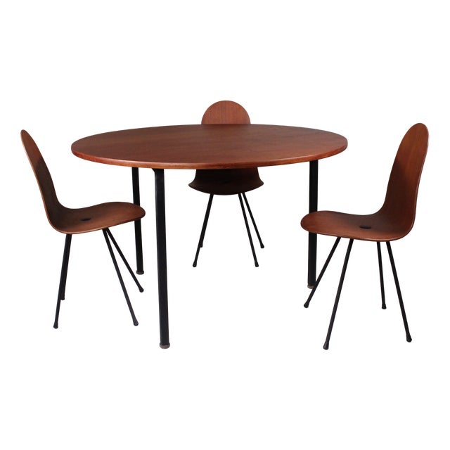 Table and Chairs by Franco Campo and Carlo Graffi, 1958, Set of 4 For Sale
