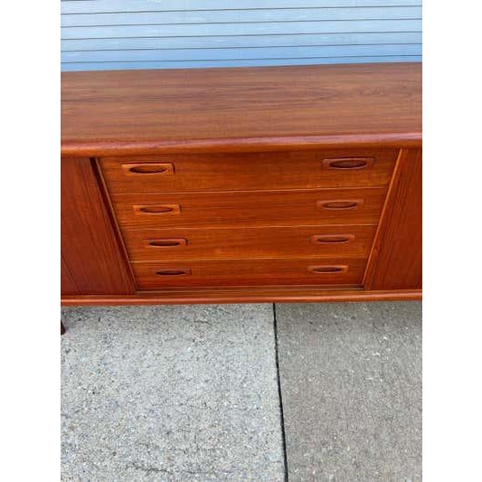 H.P. Hansen Teak Credenza, Scandinavian Modern, Denmark, 1962 For Sale - Image 10 of 15